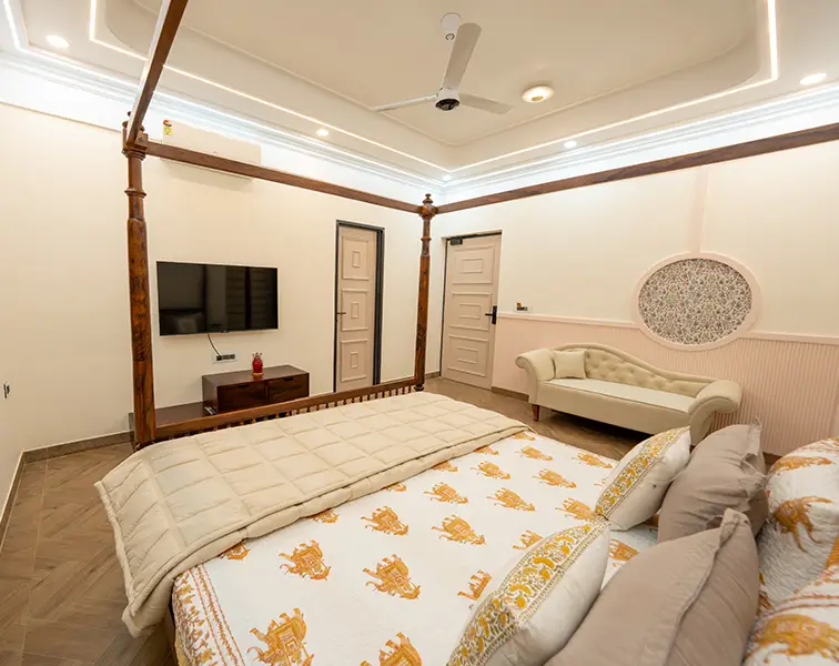 sunny-yellow-room-02